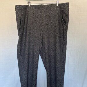 Pull-On Relaxed Taper Studio Luxe Ponte High-Rise Pant